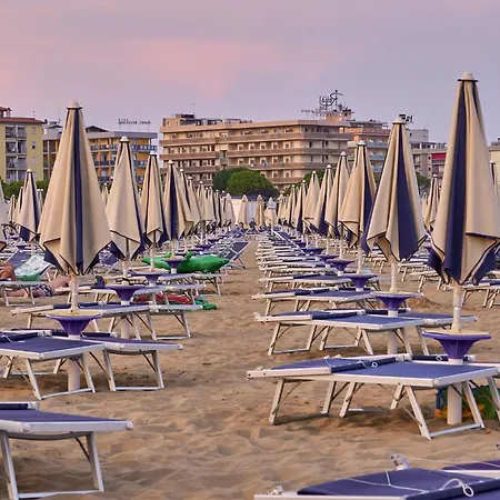 Modern In Centre Bibione