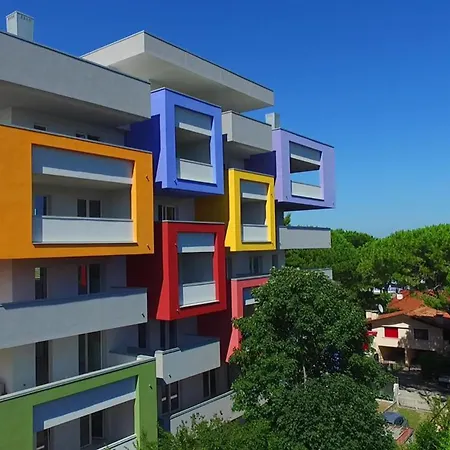 Modern In Centre Bibione